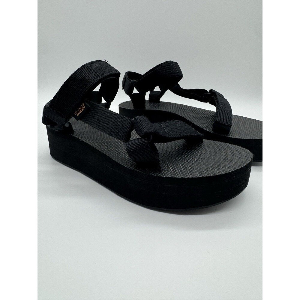 LikeNew_Teva Women's Flatform Universal Platform Sandal, Black, 8M